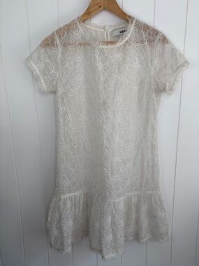 Isabel Lu Cream Floral Lace Ruffle-Hem Mini Dress